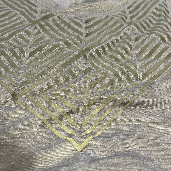 Olive green with gold reflection tank - Picture 4 of 7